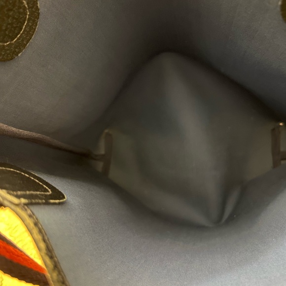 GUCCI AUTHENTIC GG CANVAS AND LEATHER SHERRY LINE TOTE - Picture 8 of 12